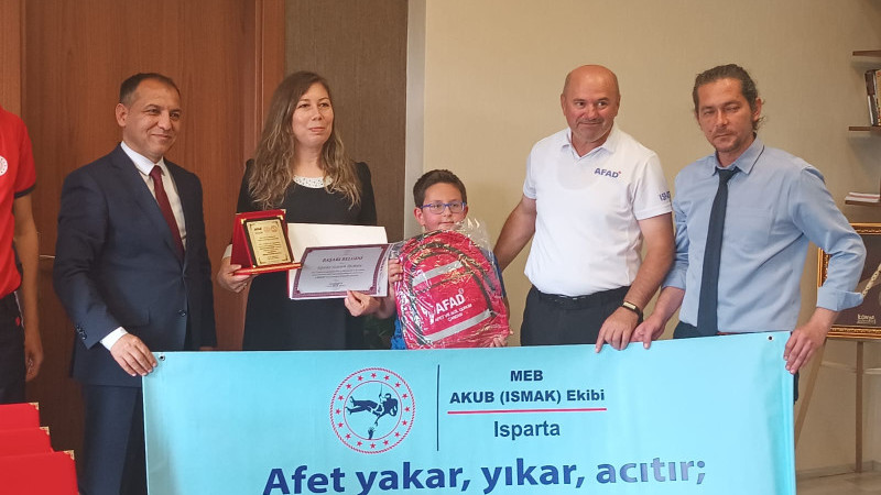 EĞİRDİR ATATÜRK İLKOKULU ISPARTA BİRİNCİSİ OLDU.